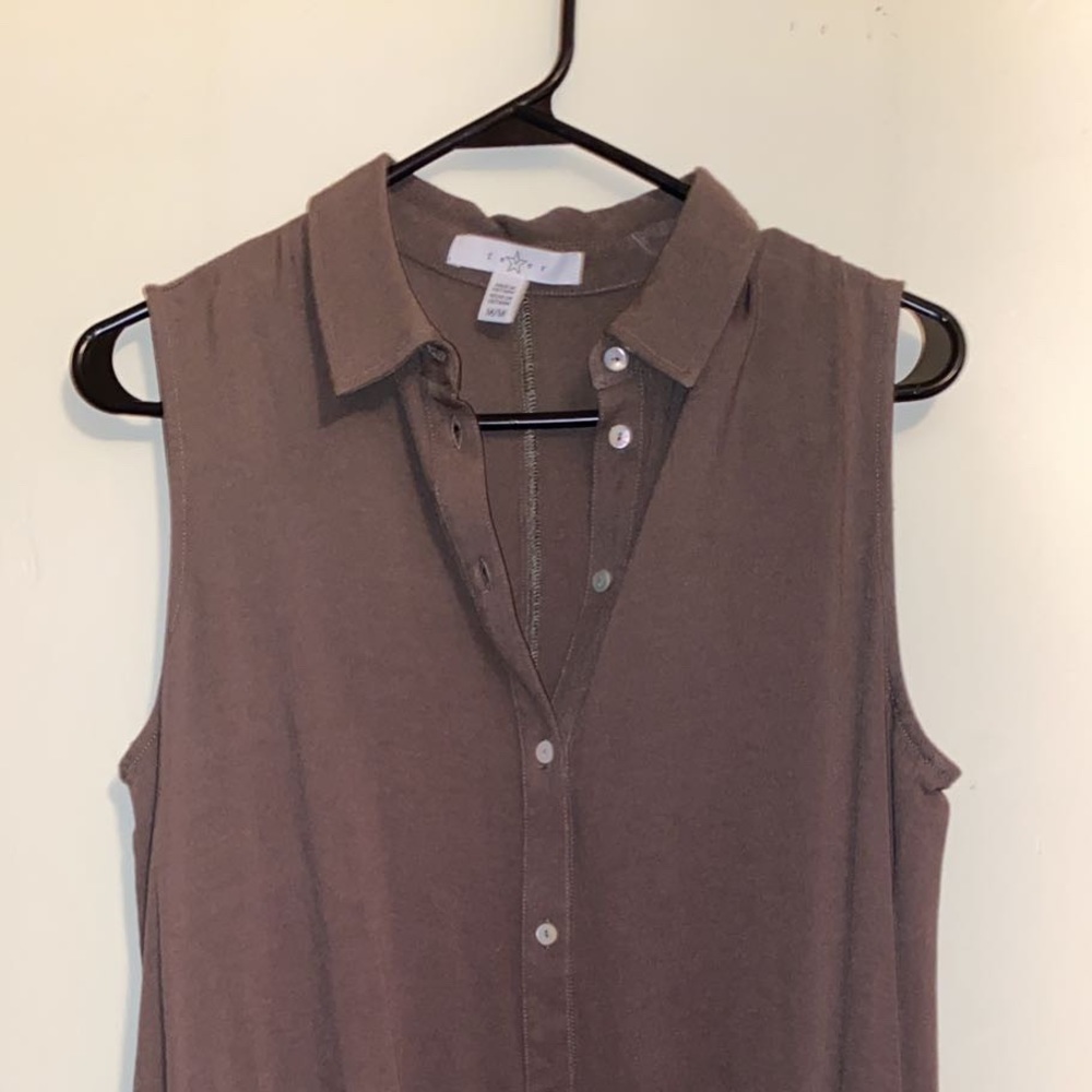 Hunter green blouse medium
